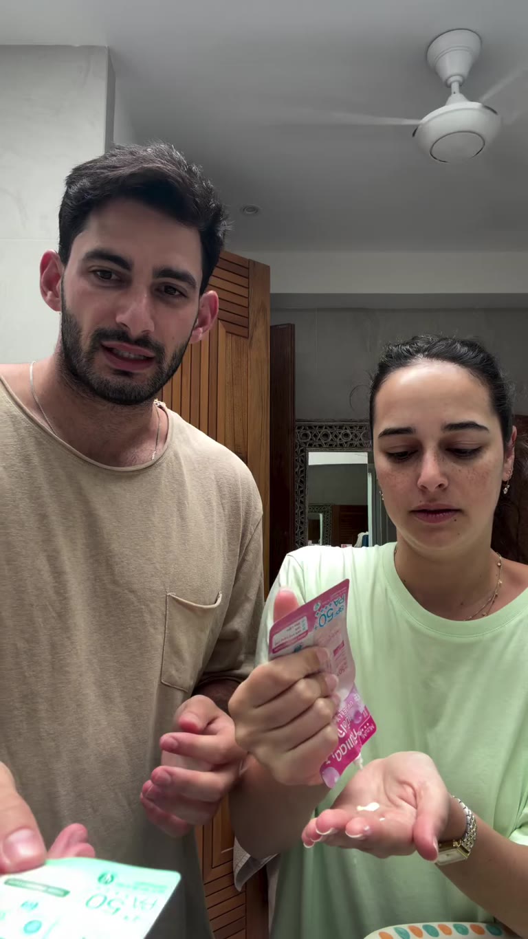 בודקים קרם הגנה SPF50 בשקיק בקופנגן