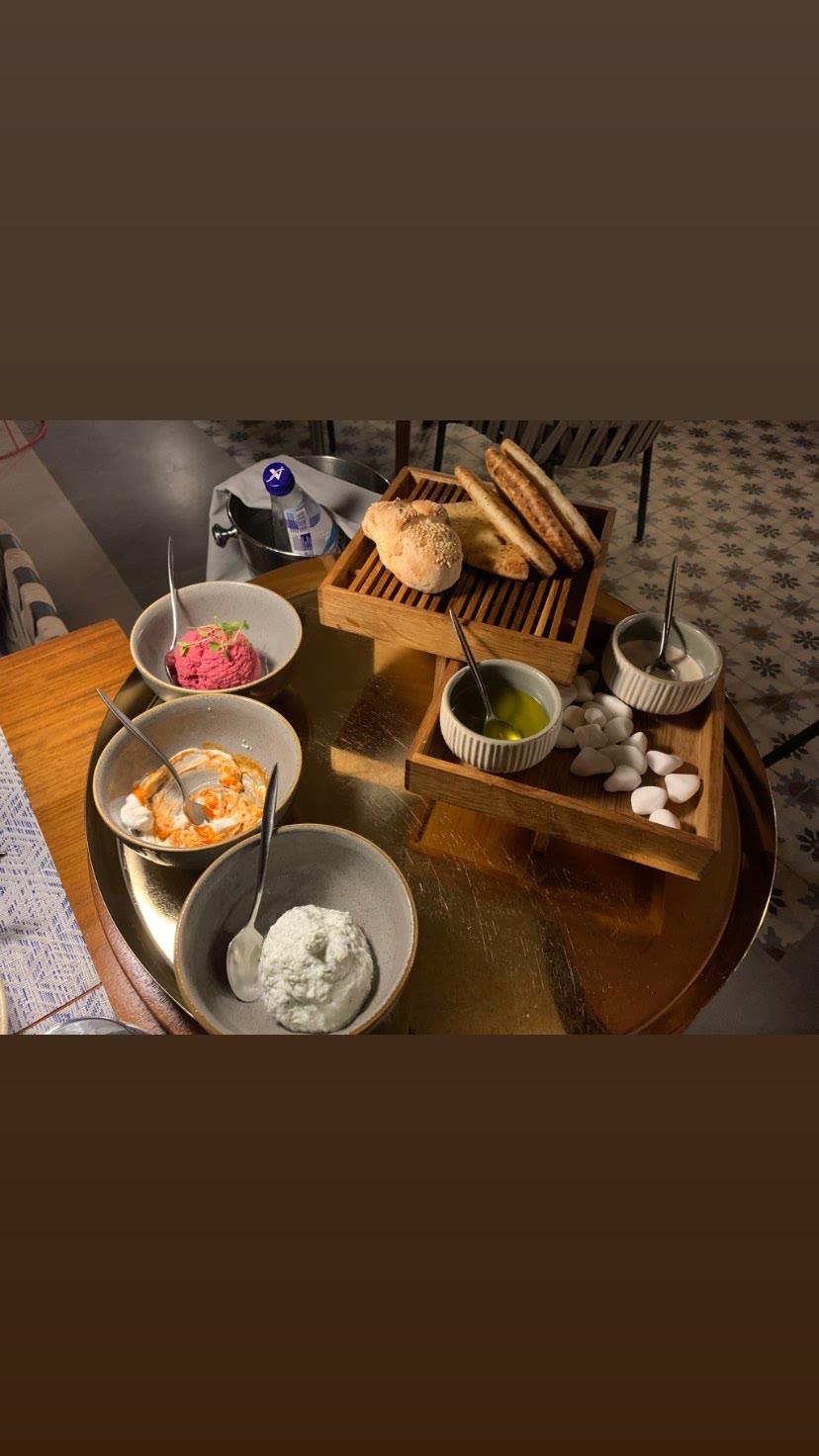 Meze bread & dips in Paphos
