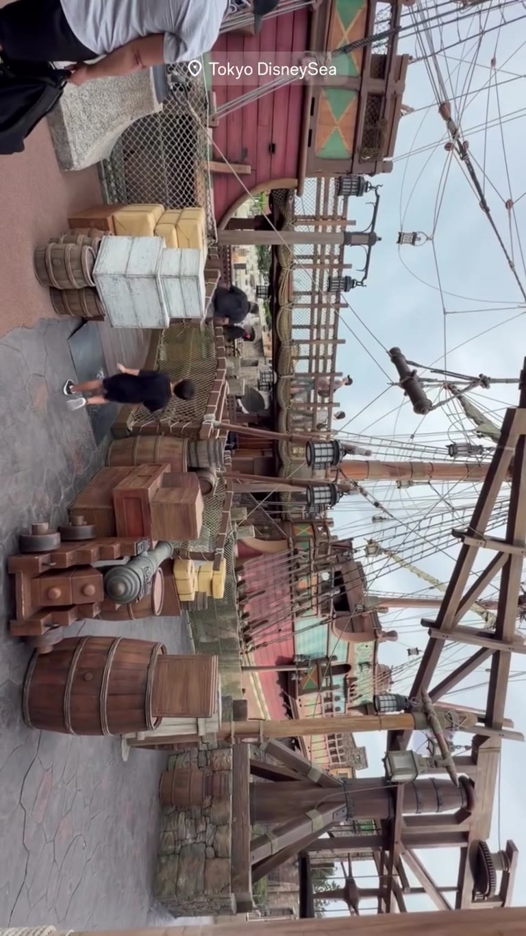 ספינת הפיראטים בטוקיו דיסני-סי