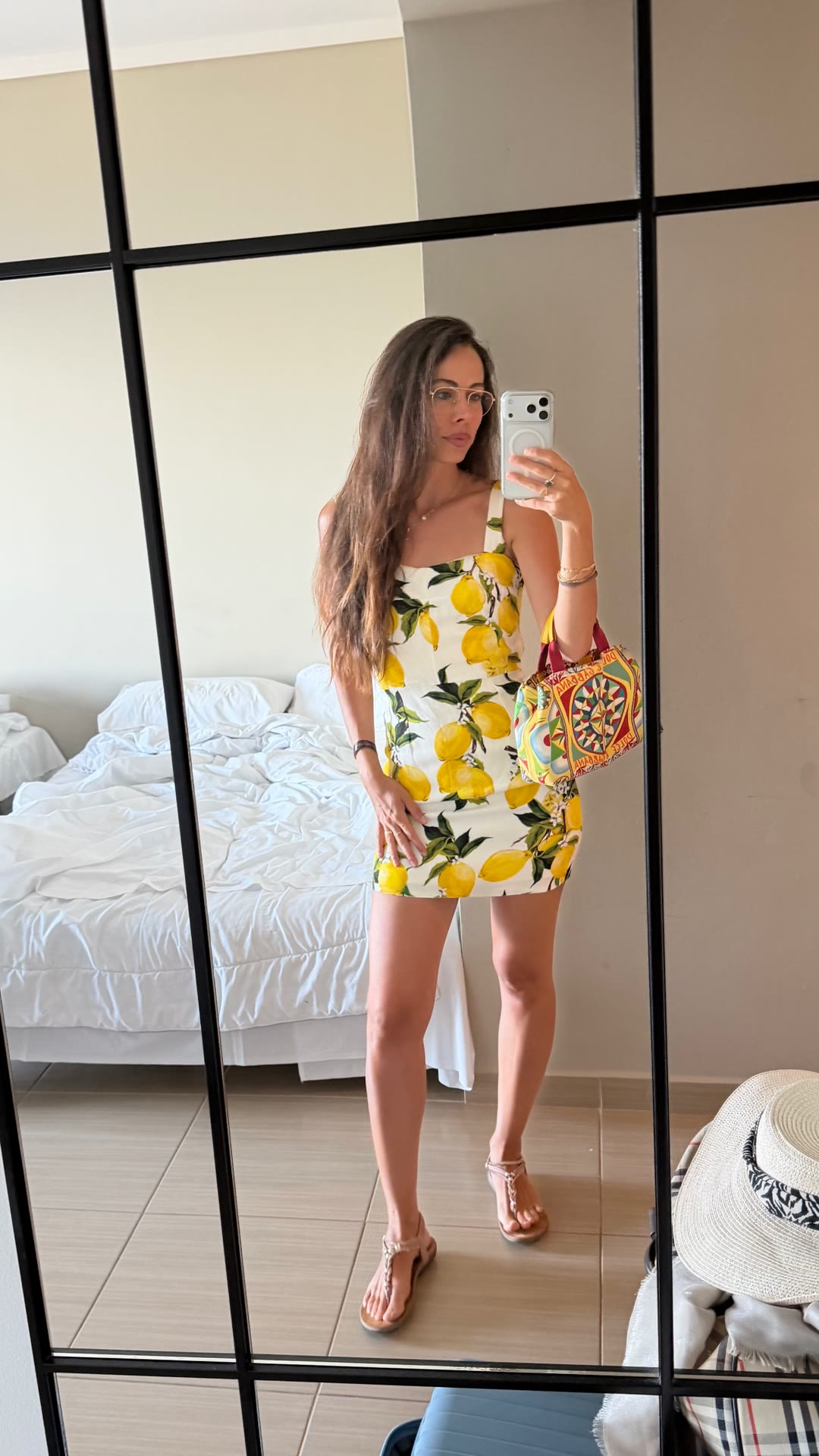 Lemon dress mirror selfie in Halkidiki
