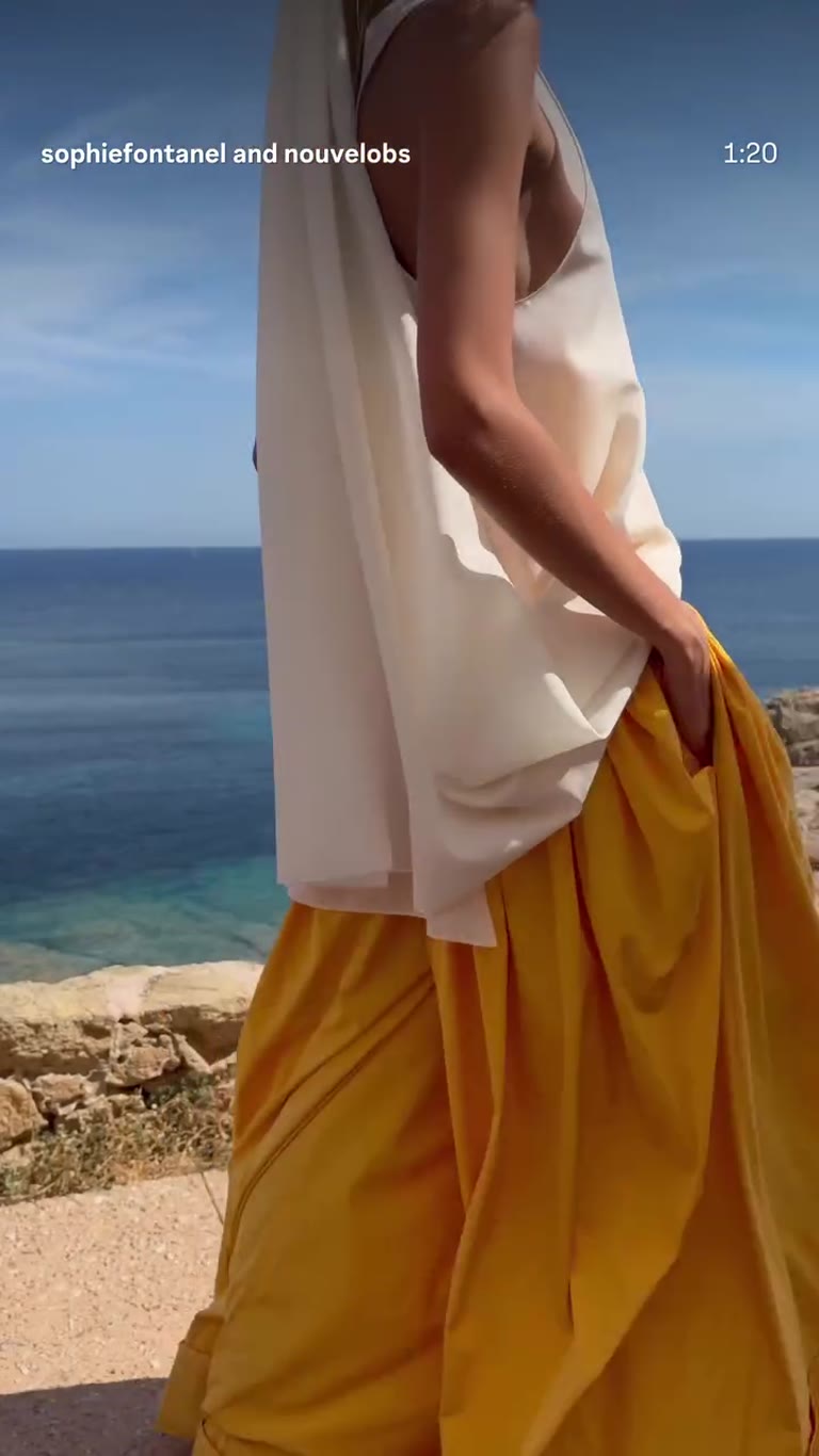 תצוגת Jacquemus בקורסיקה – סקירת Sophie Fontanel