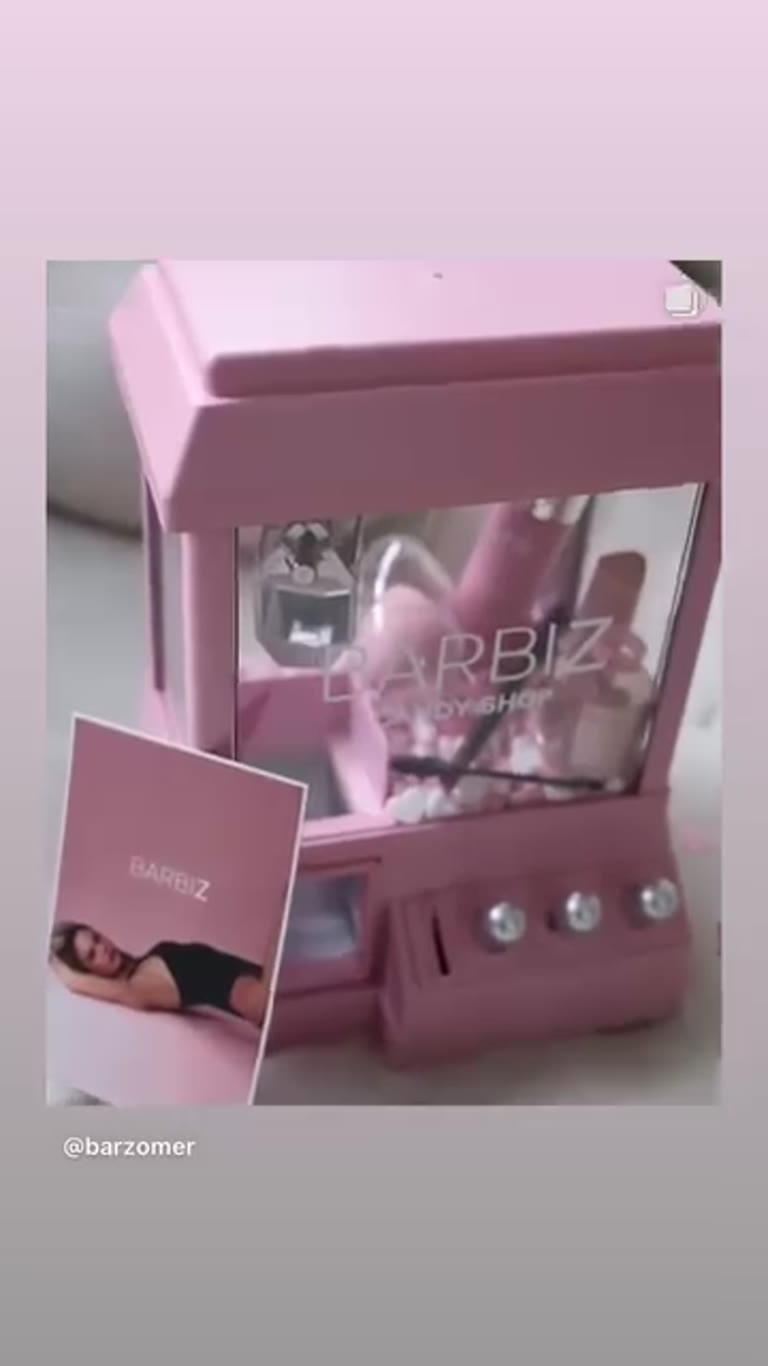 מכונת הסוכריות של BARBIZ – ה-PR של בר זומר