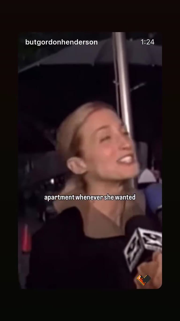 סיפורו של גורדון הנדרסון וחתונת קרולין בסט