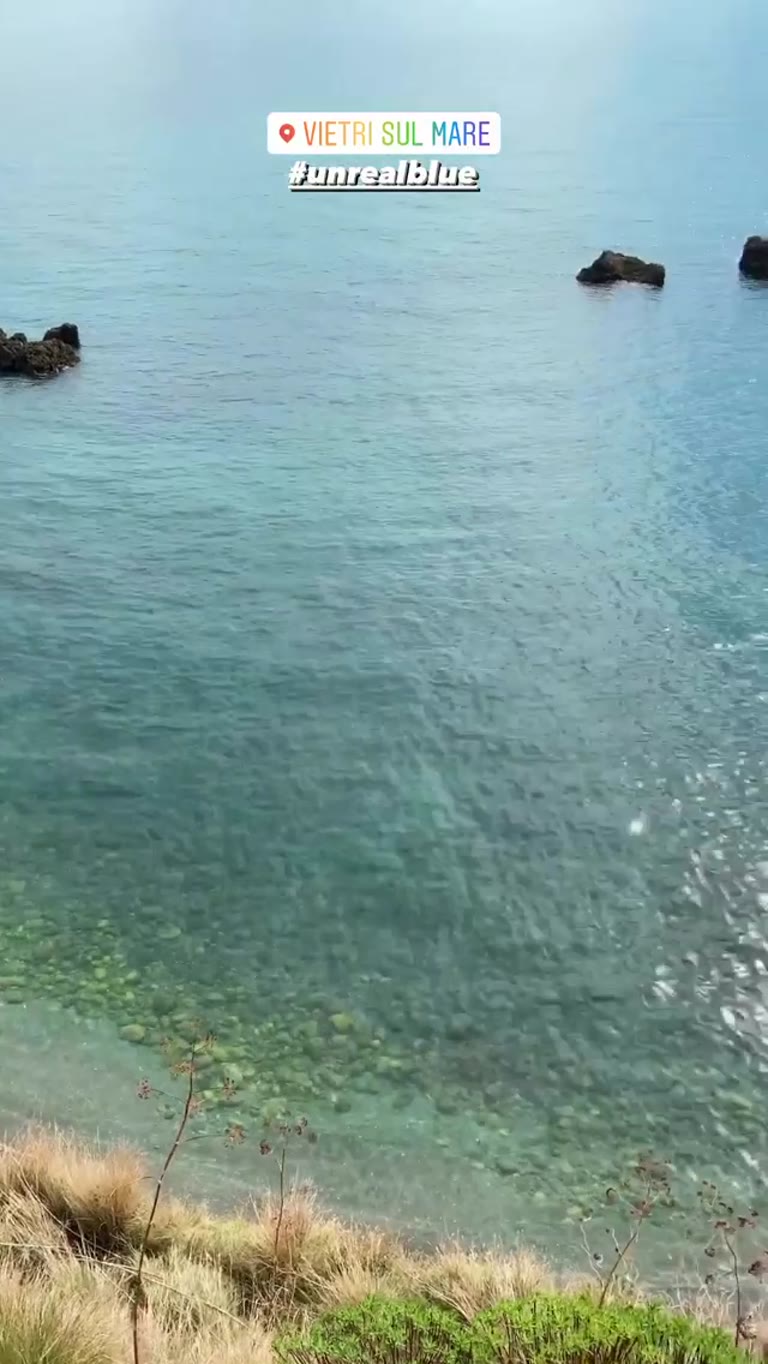 המים הצלולים של Vietri sul Mare