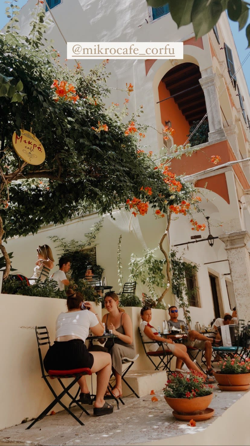 Mikro Cafe, Corfu Old Town