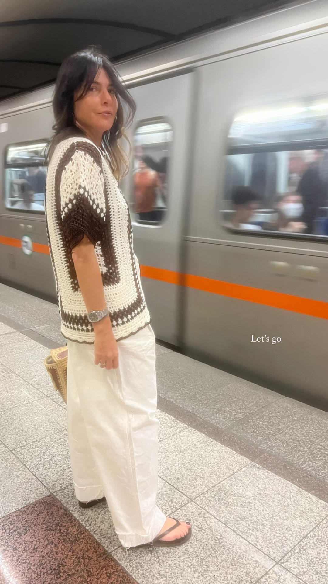 Athens metro, "Let's go"