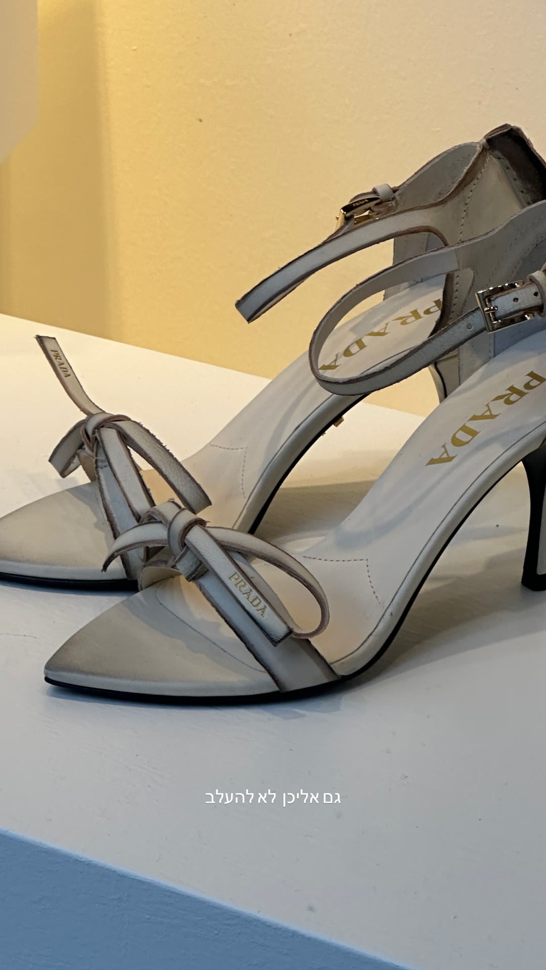 Prada bow heels spotted in Venice