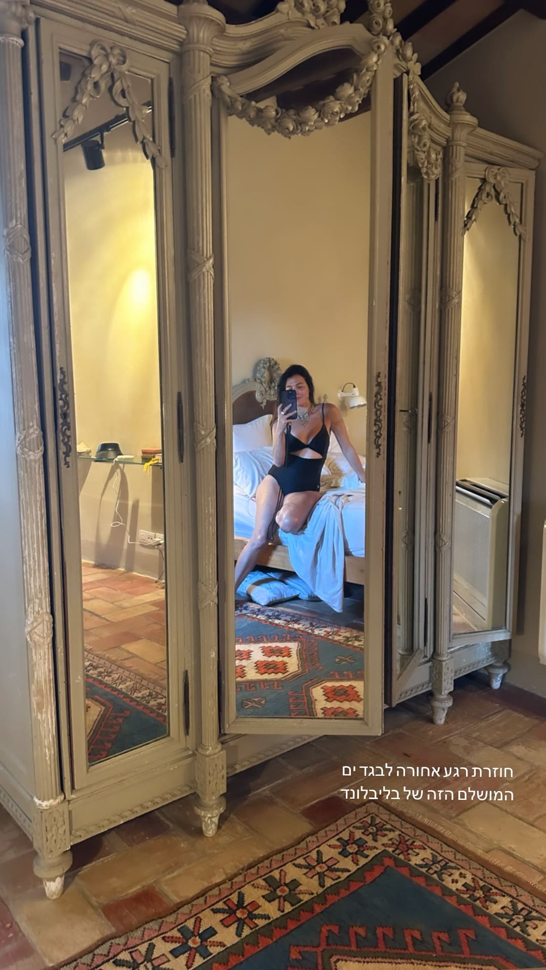 Biliblond swimsuit mirror selfie in Spain