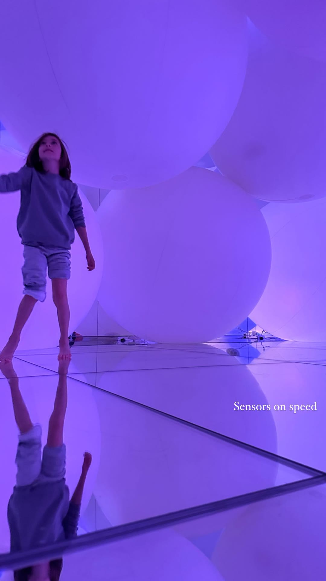 teamLab light-ball room in Tokyo