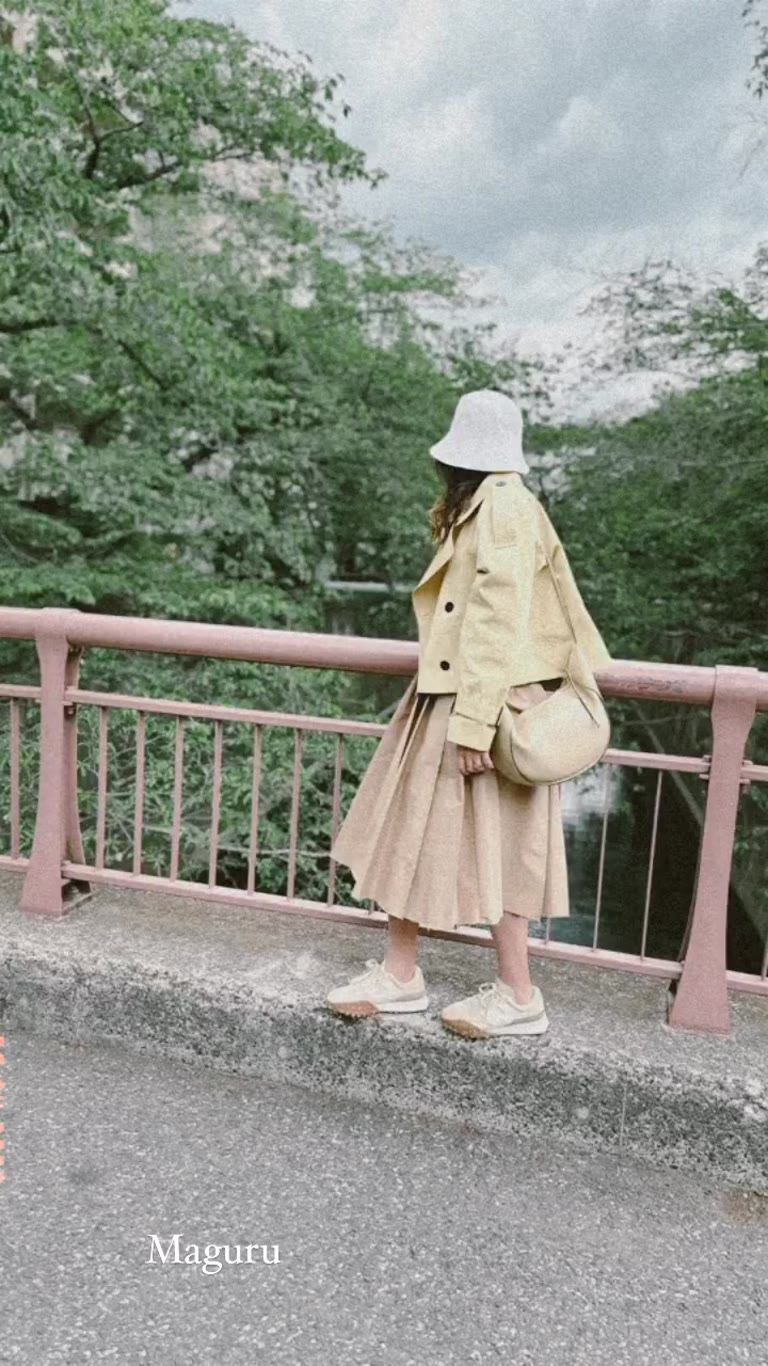 Pastel outfit on a Tokyo bridge