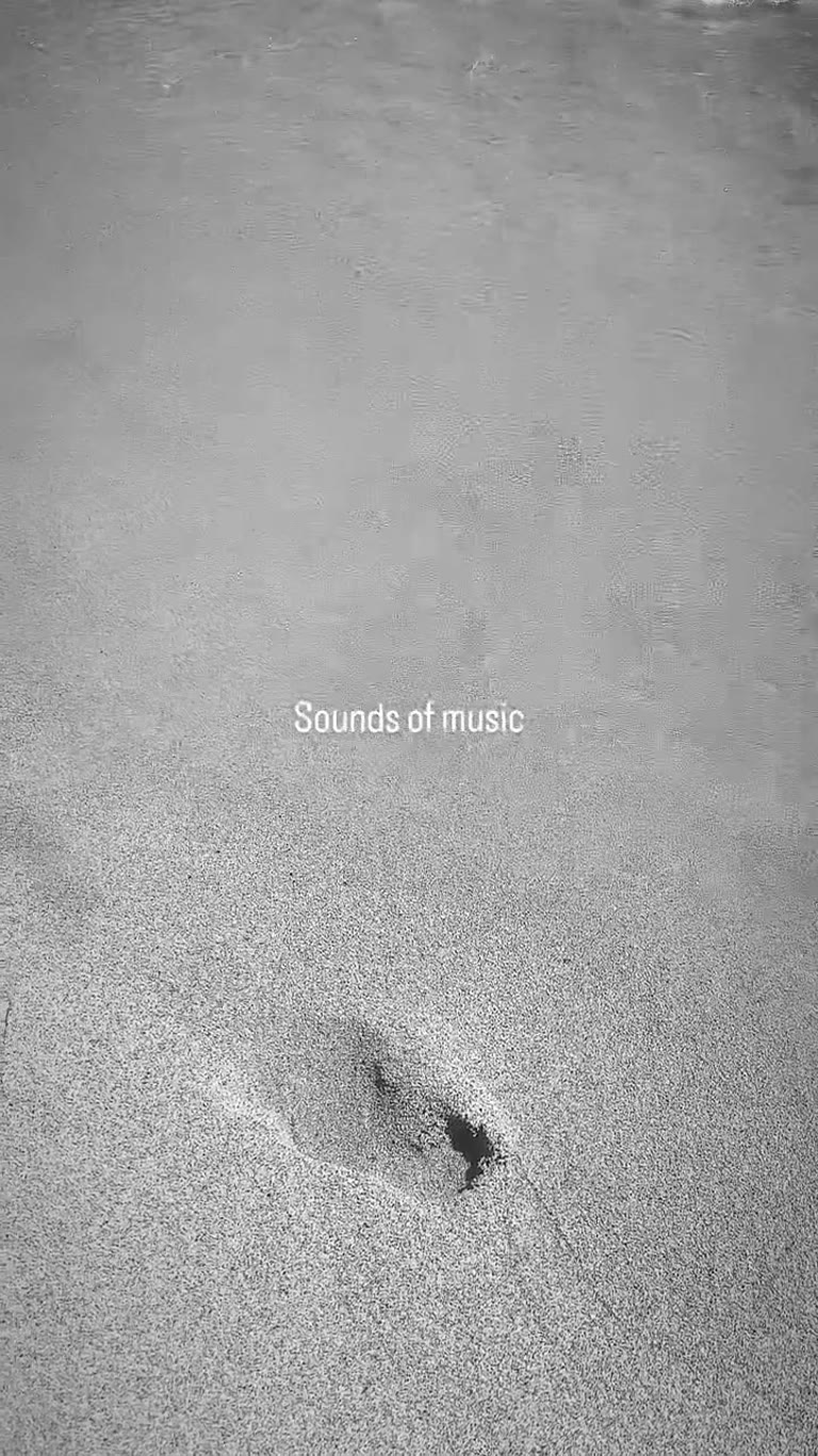 Waves on the sand — "Sounds of music"