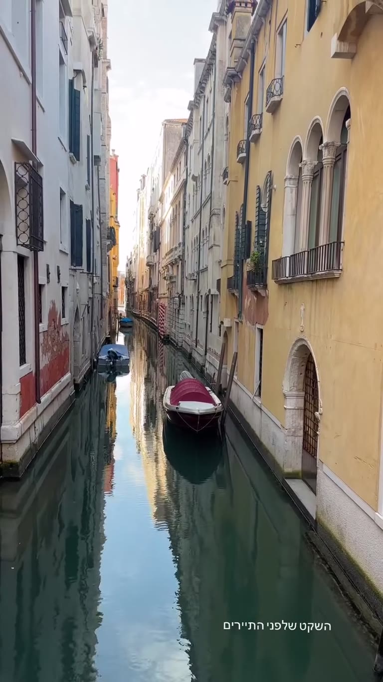 Quiet Venice canals before the tourists
