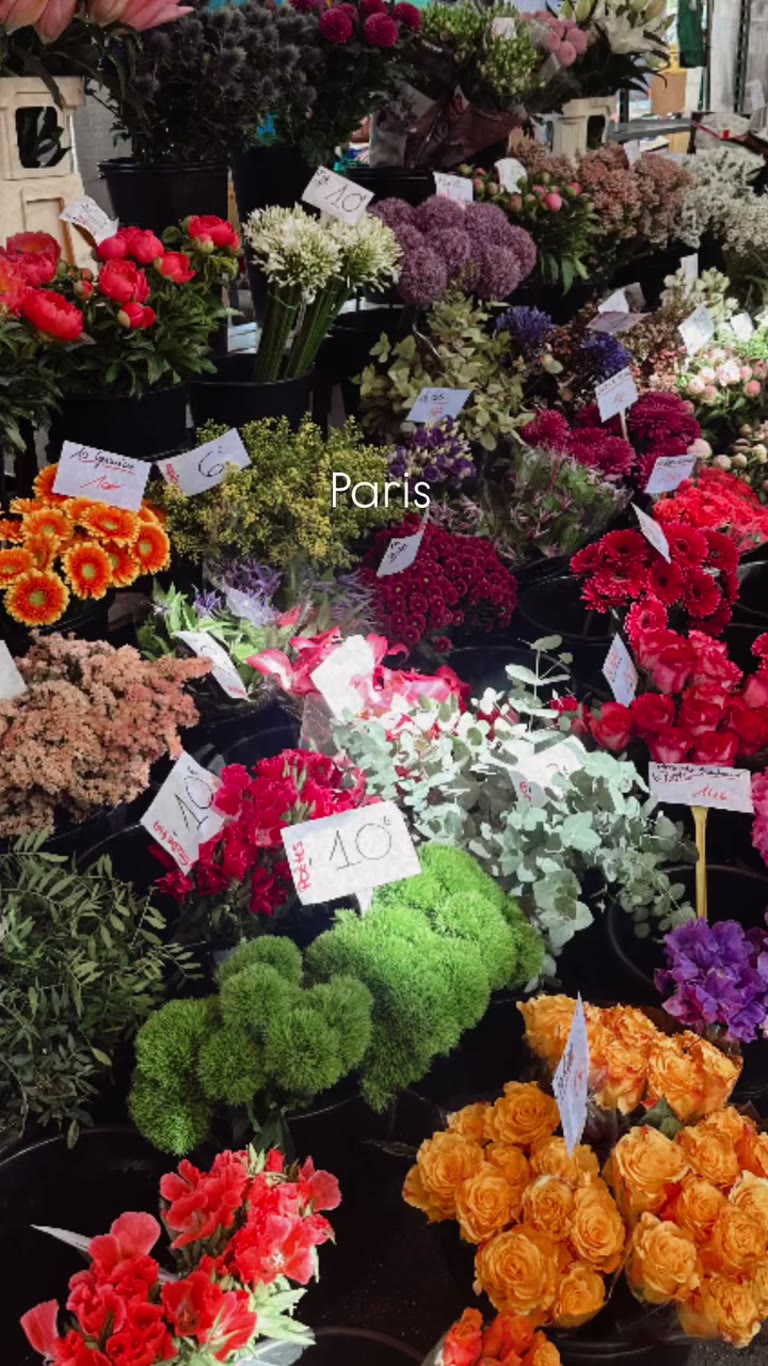 Paris flower stall