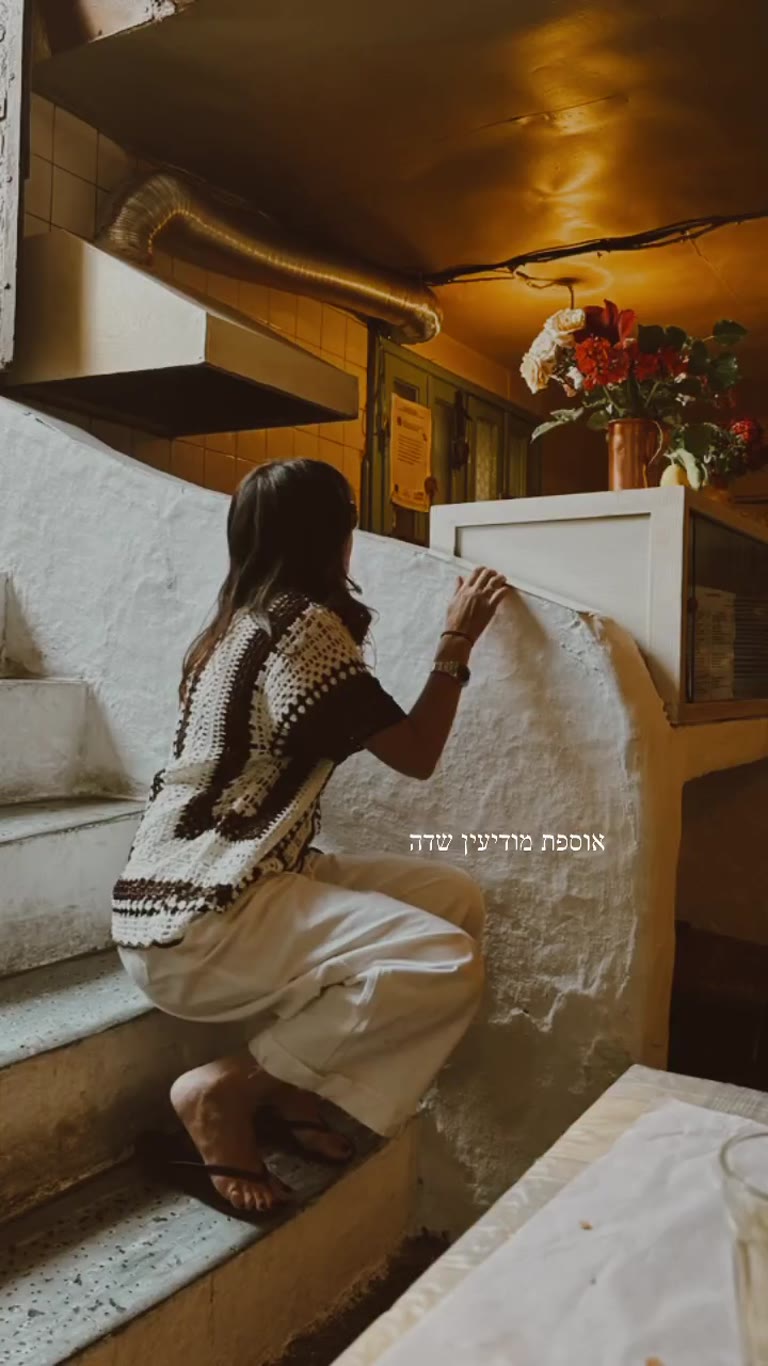 Peeking into a taverna kitchen in Athens