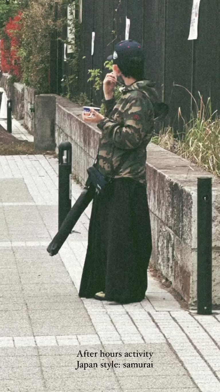 Samurai on a Tokyo sidewalk