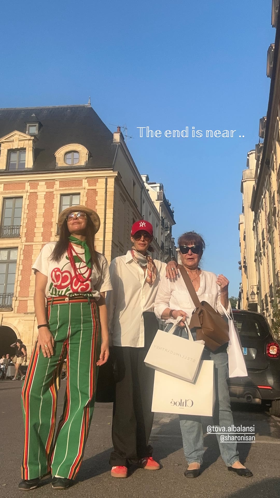 Last day in Paris with shopping bags