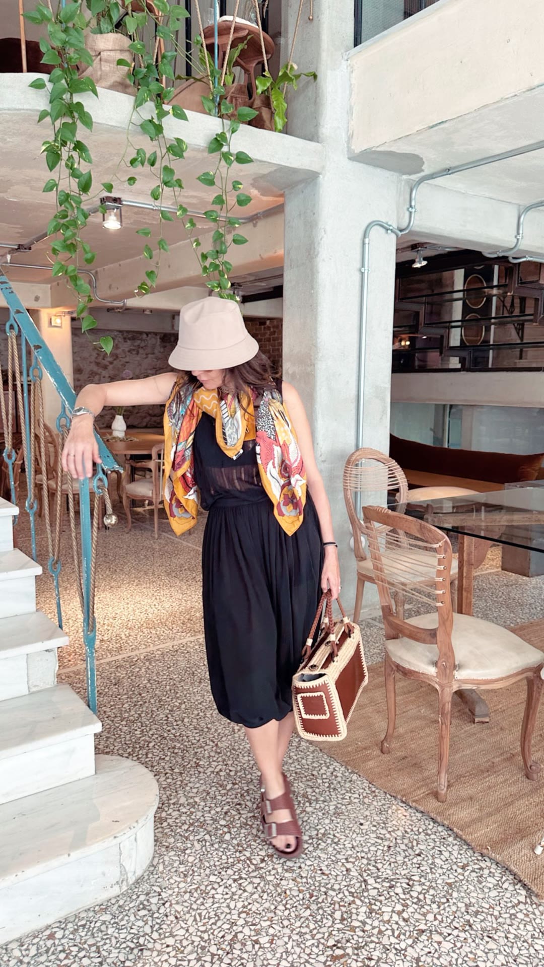 Summer outfit in an Athens café-restaurant