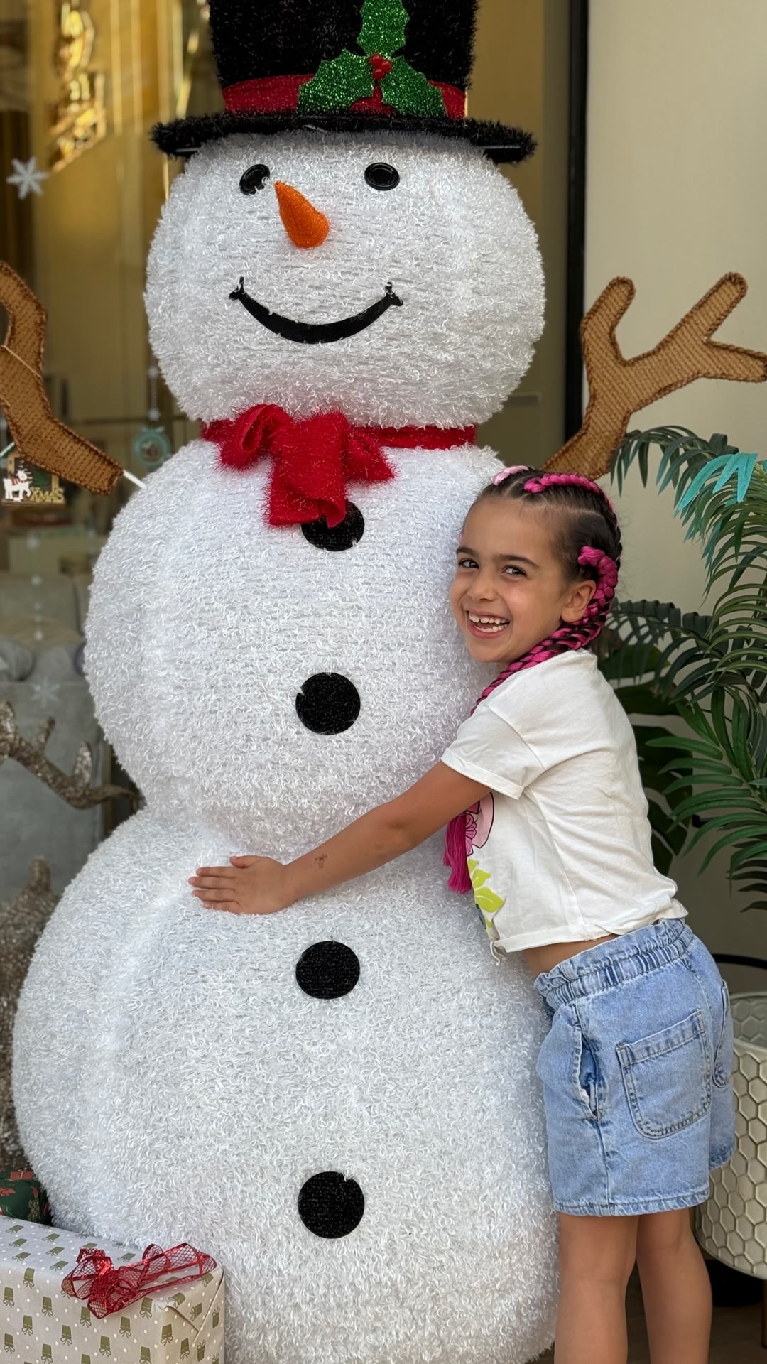 Christmas snowman photo op in Phuket
