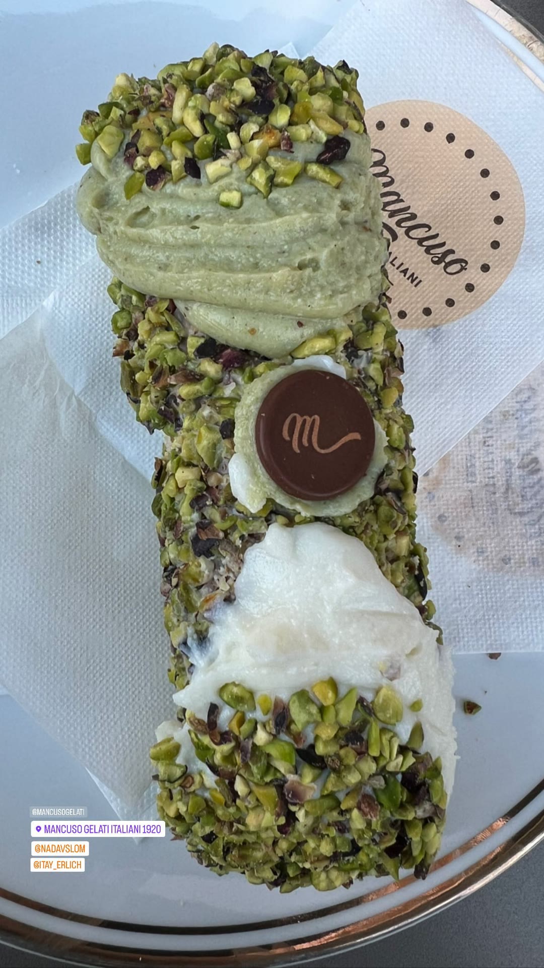 Pistachio gelato at Mancuso Gelati, Milan