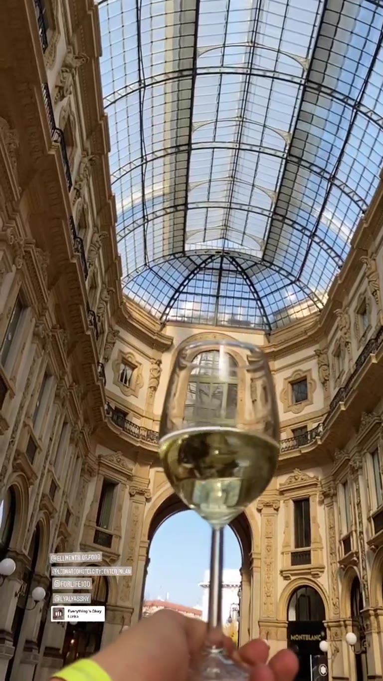 Wine under the Galleria Vittorio Emanuele II