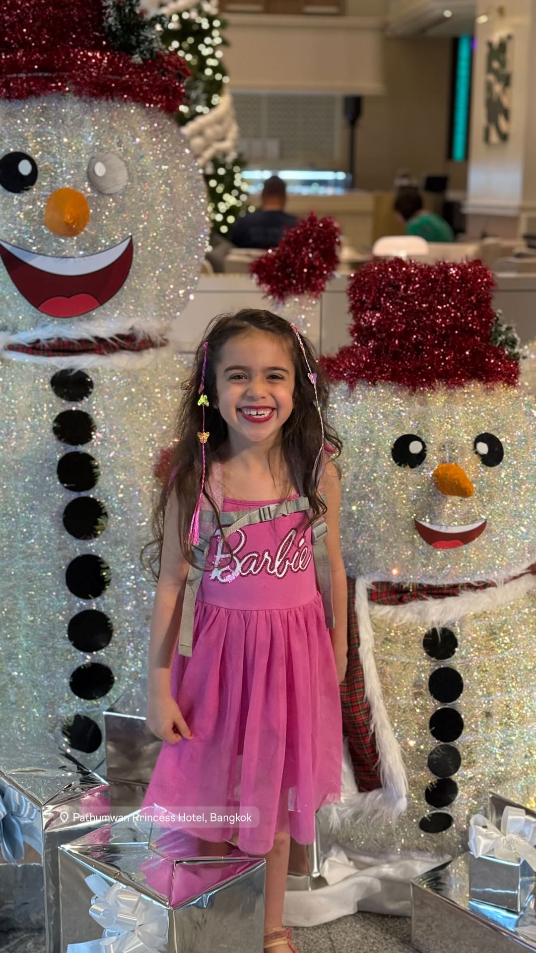 Christmas snowmen at Pathumwan Princess Hotel