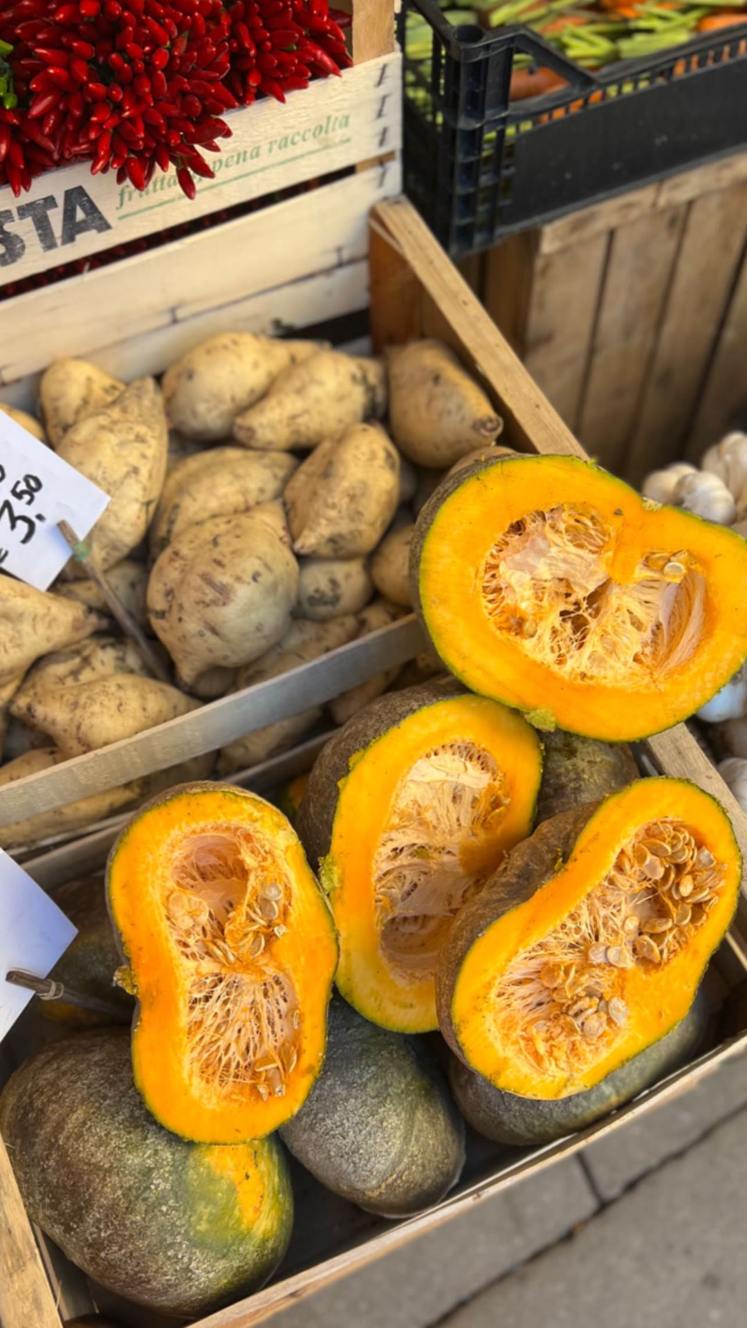 Autumn produce at a Venice market stall