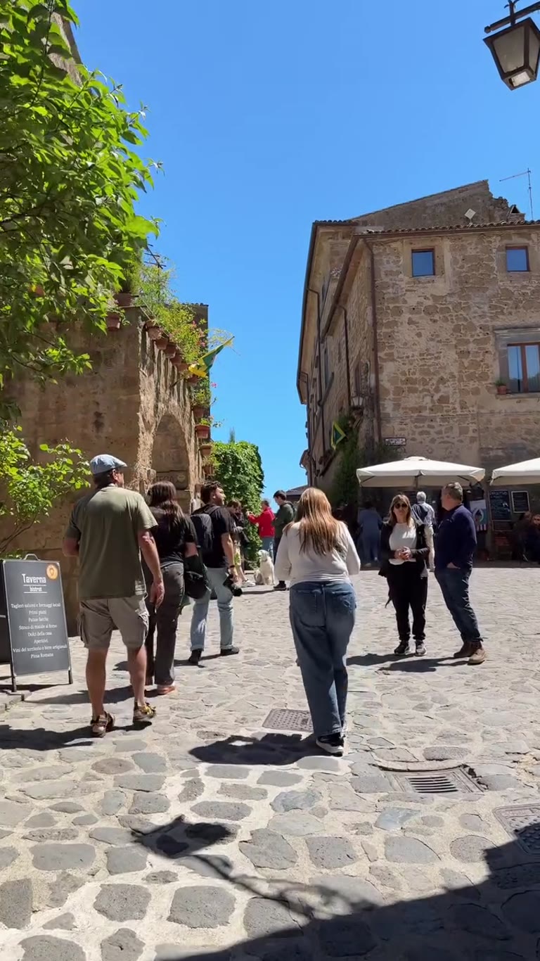Walking Civita di Bagnoregio's stone lanes