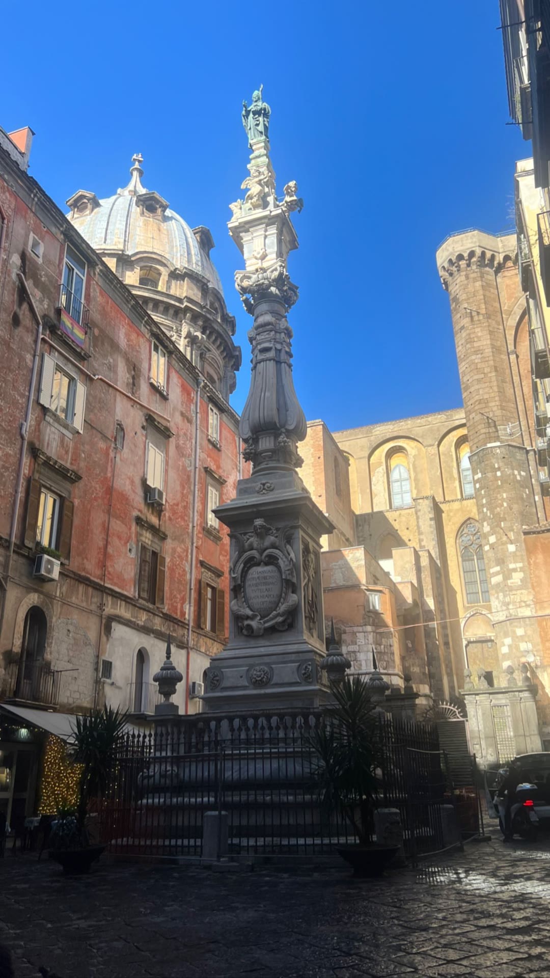 Piazza del Gesù Nuovo, Naples