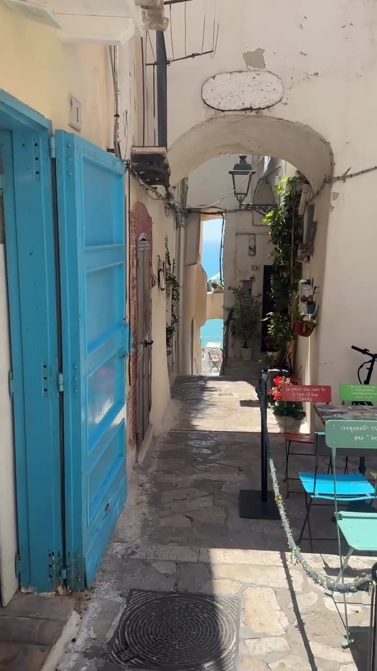 Seaside alleys on a day trip from Rome