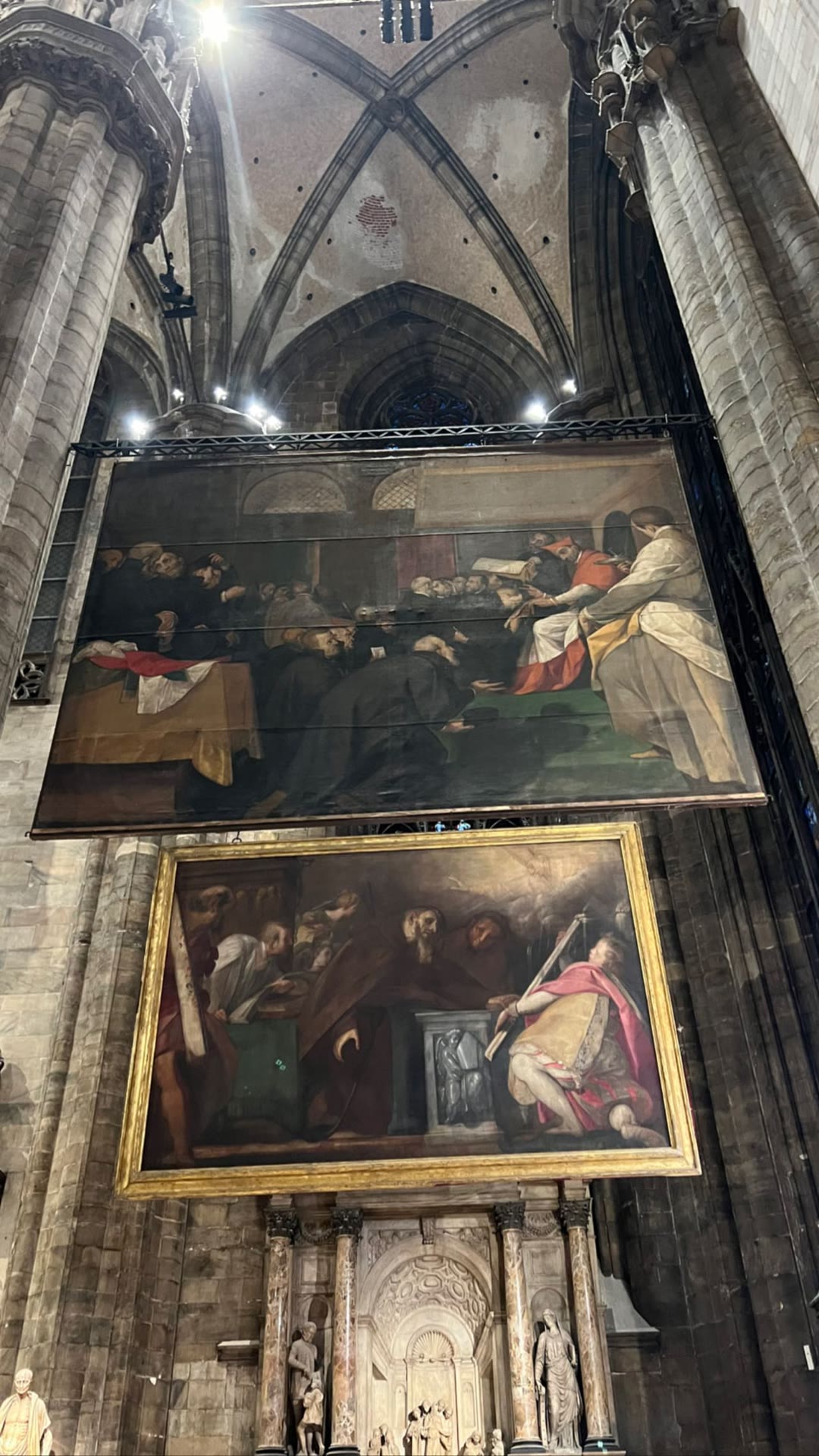Paintings inside the Duomo di Milano
