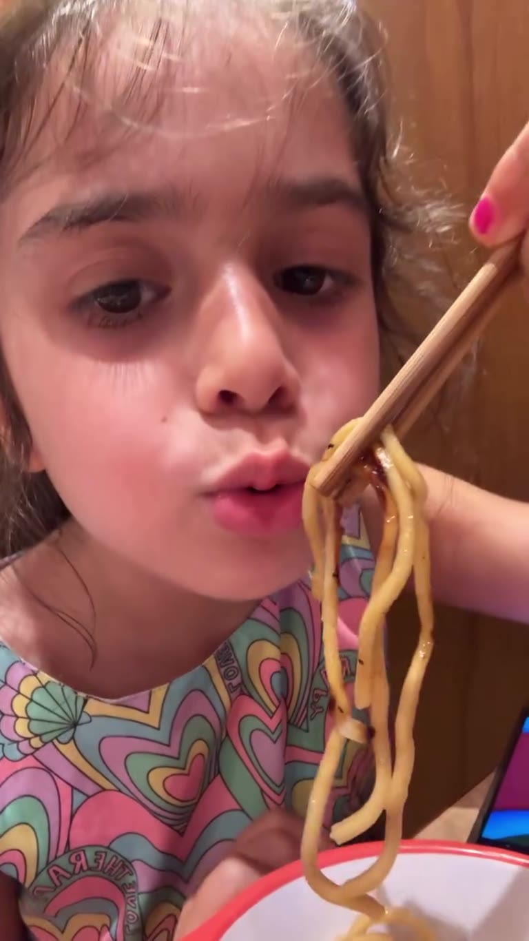 Kid-approved noodles in Osaka