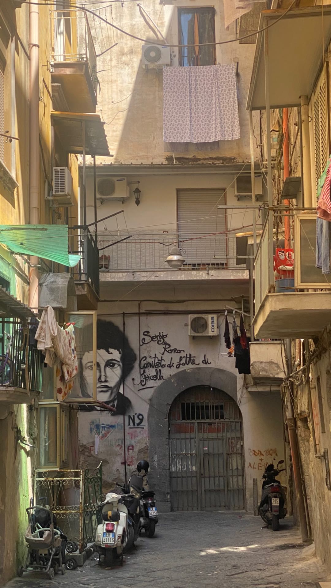 Backstreet alley in Naples