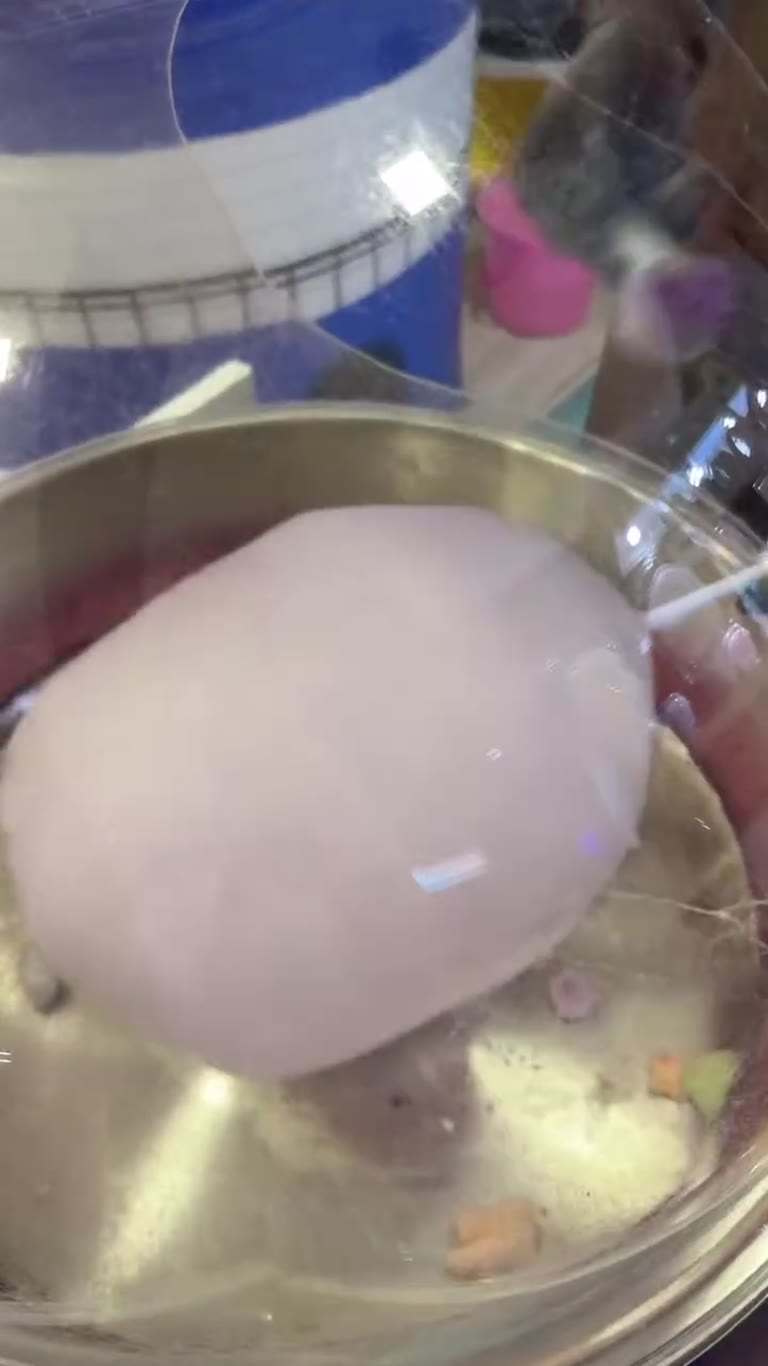 Kumo giant cotton candy in Bangkok