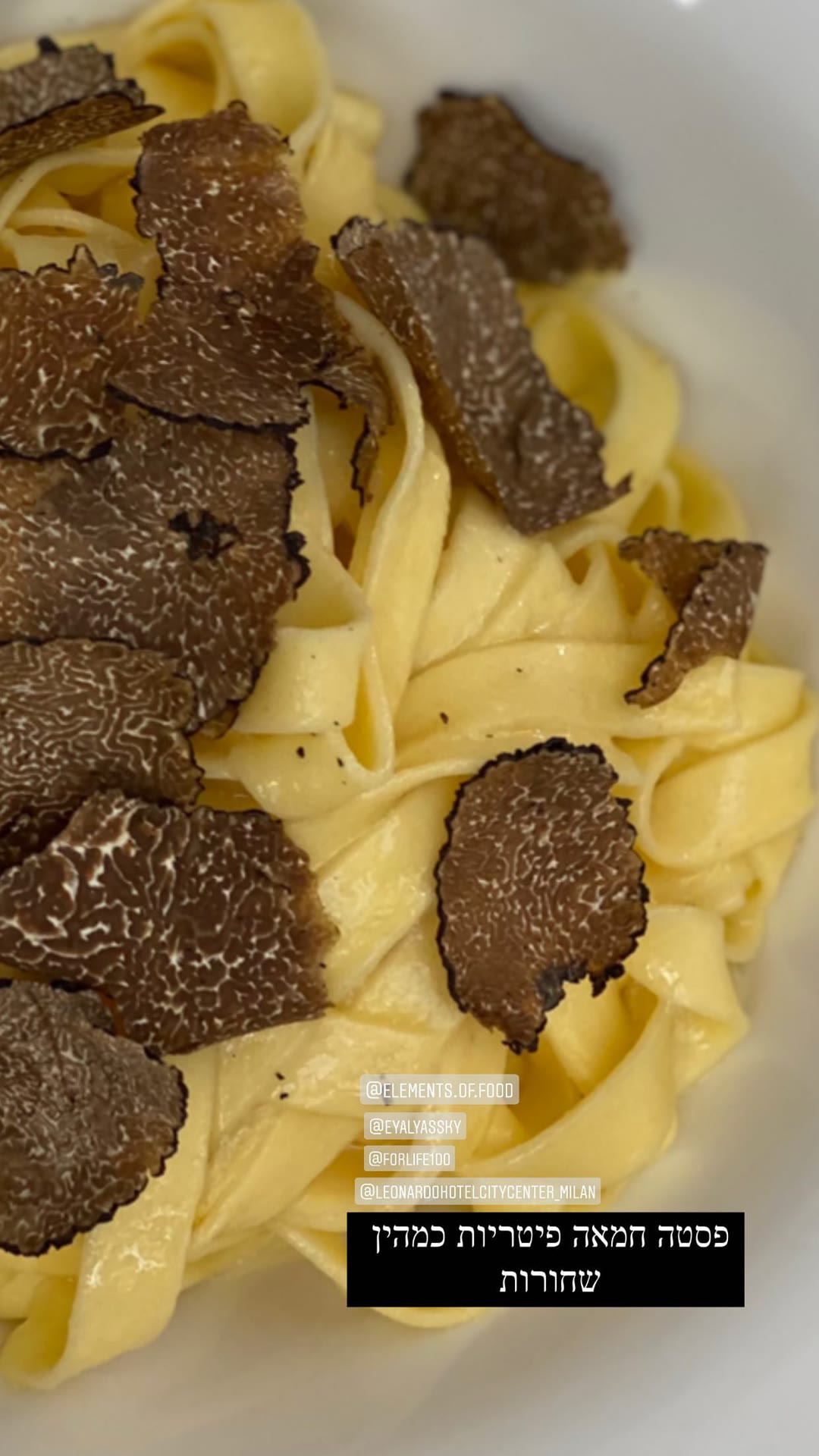Black truffle butter pasta in Milan