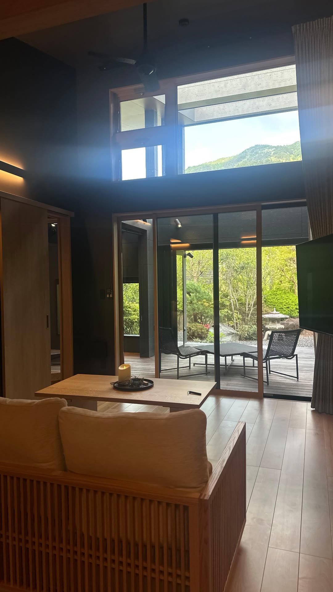 Ryokan suite with mountain view in Kawaguchiko