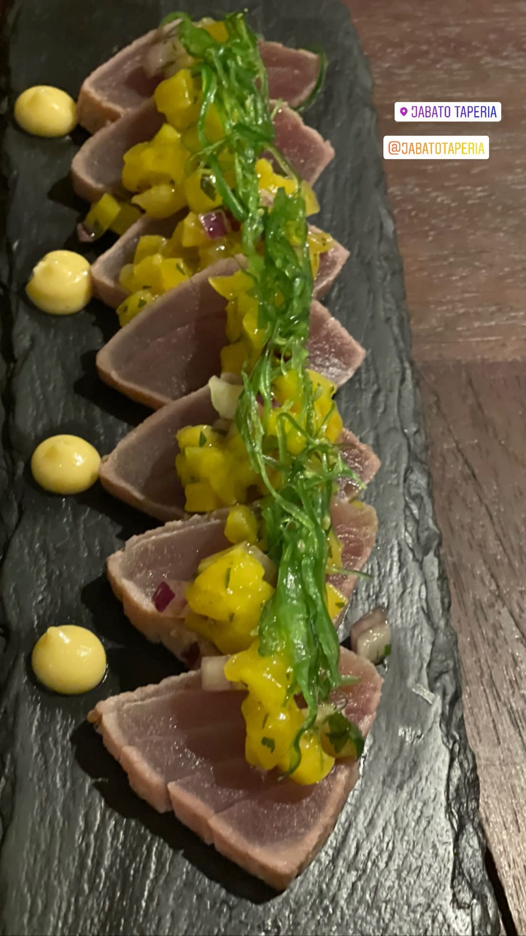 Seared tuna at Jabato Taperia, Barcelona