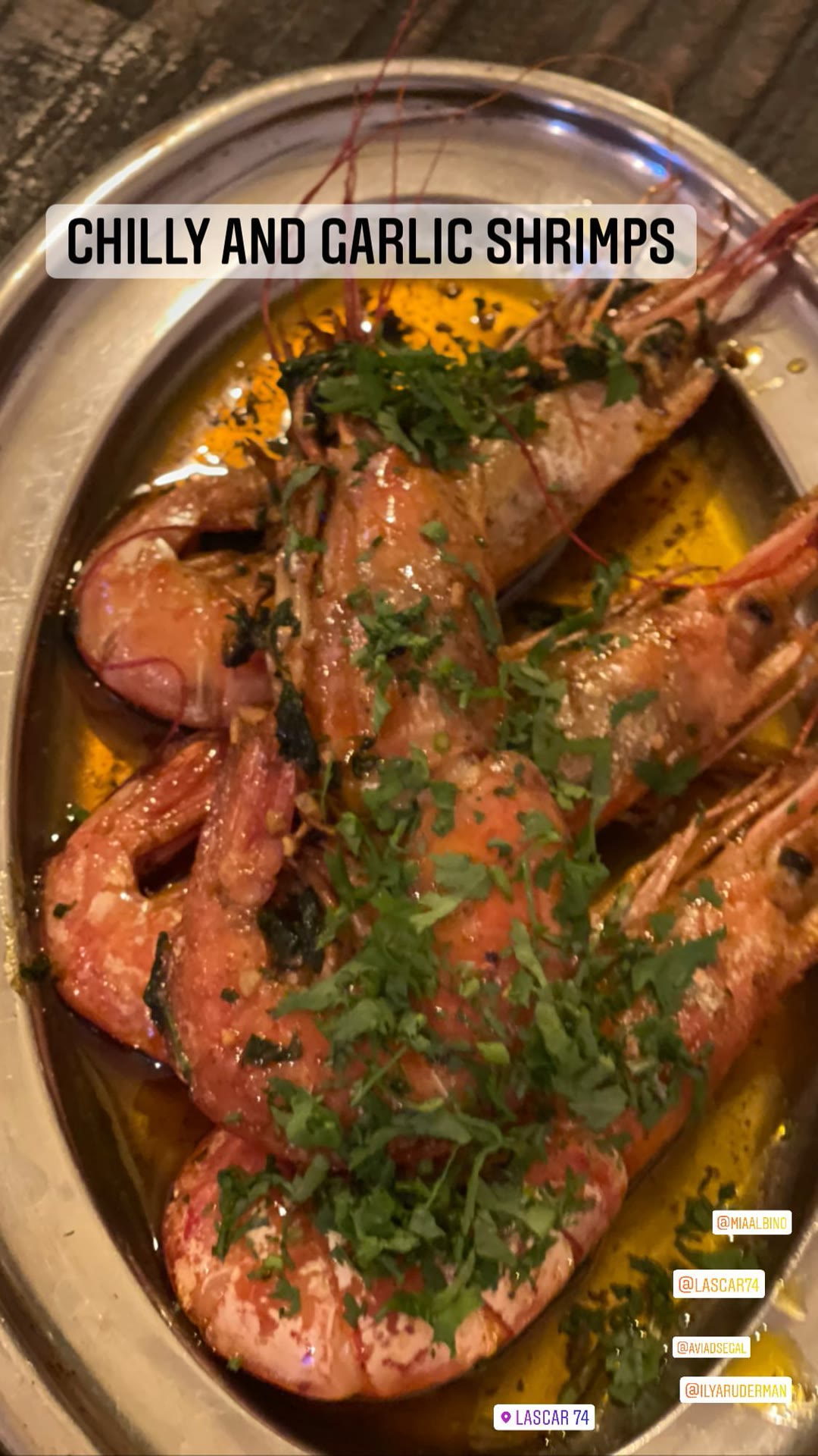 Chilly and garlic shrimps at Lascar 74, Barcelona