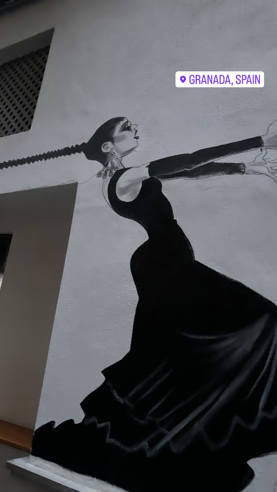 Flamenco dancer mural in Granada