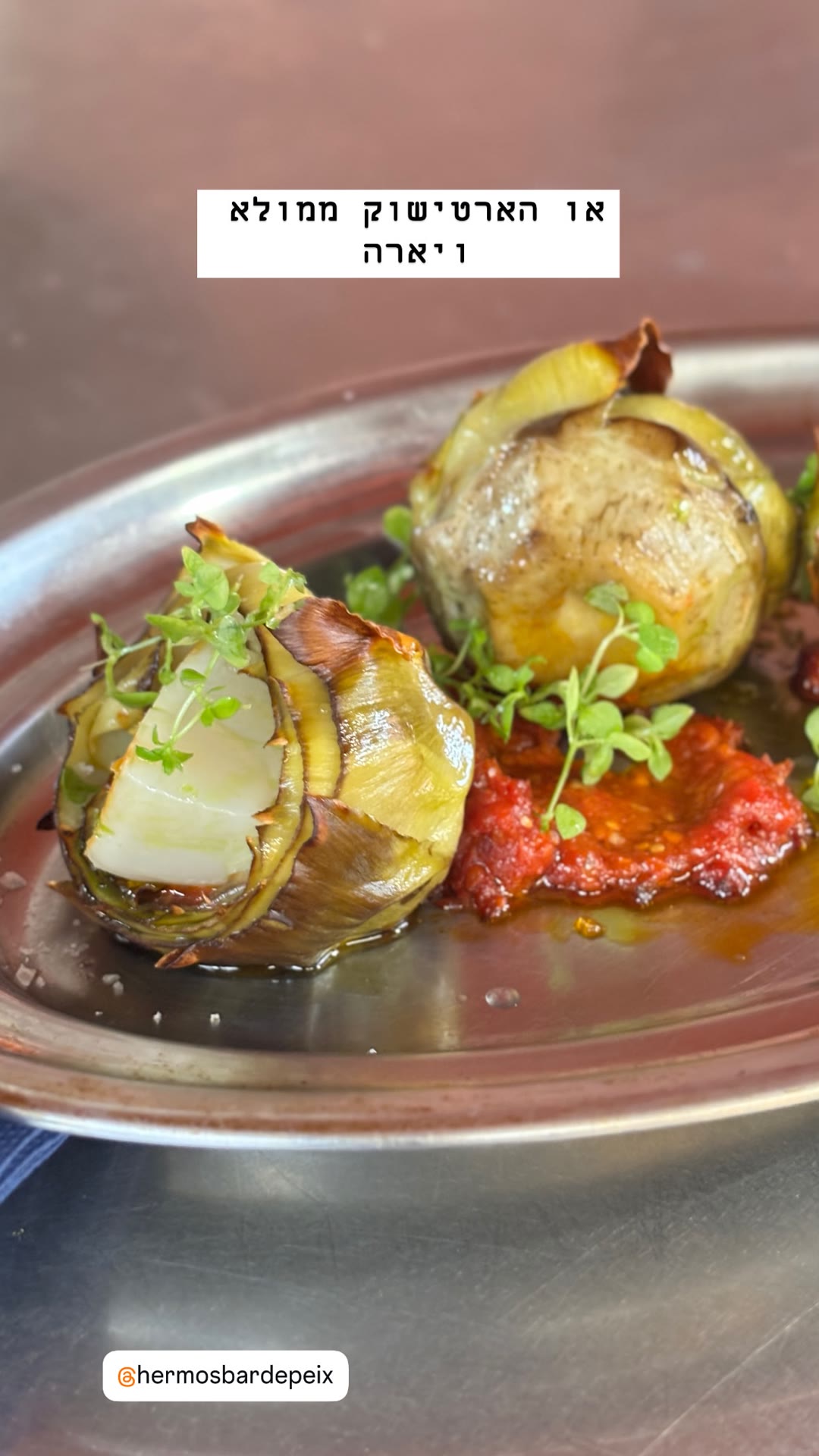 Stuffed artichoke at Hermós, Barcelona