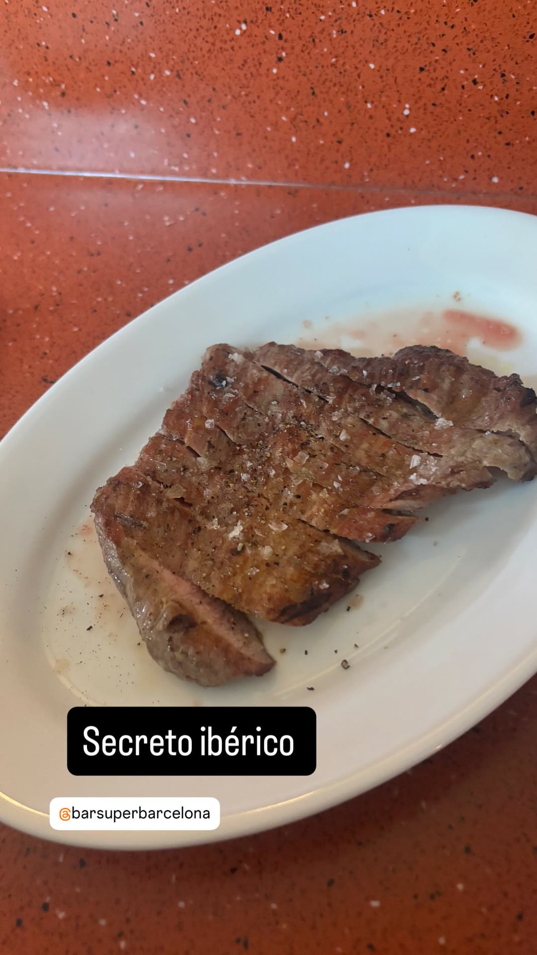 Secreto ibérico at Bar Super, Barcelona