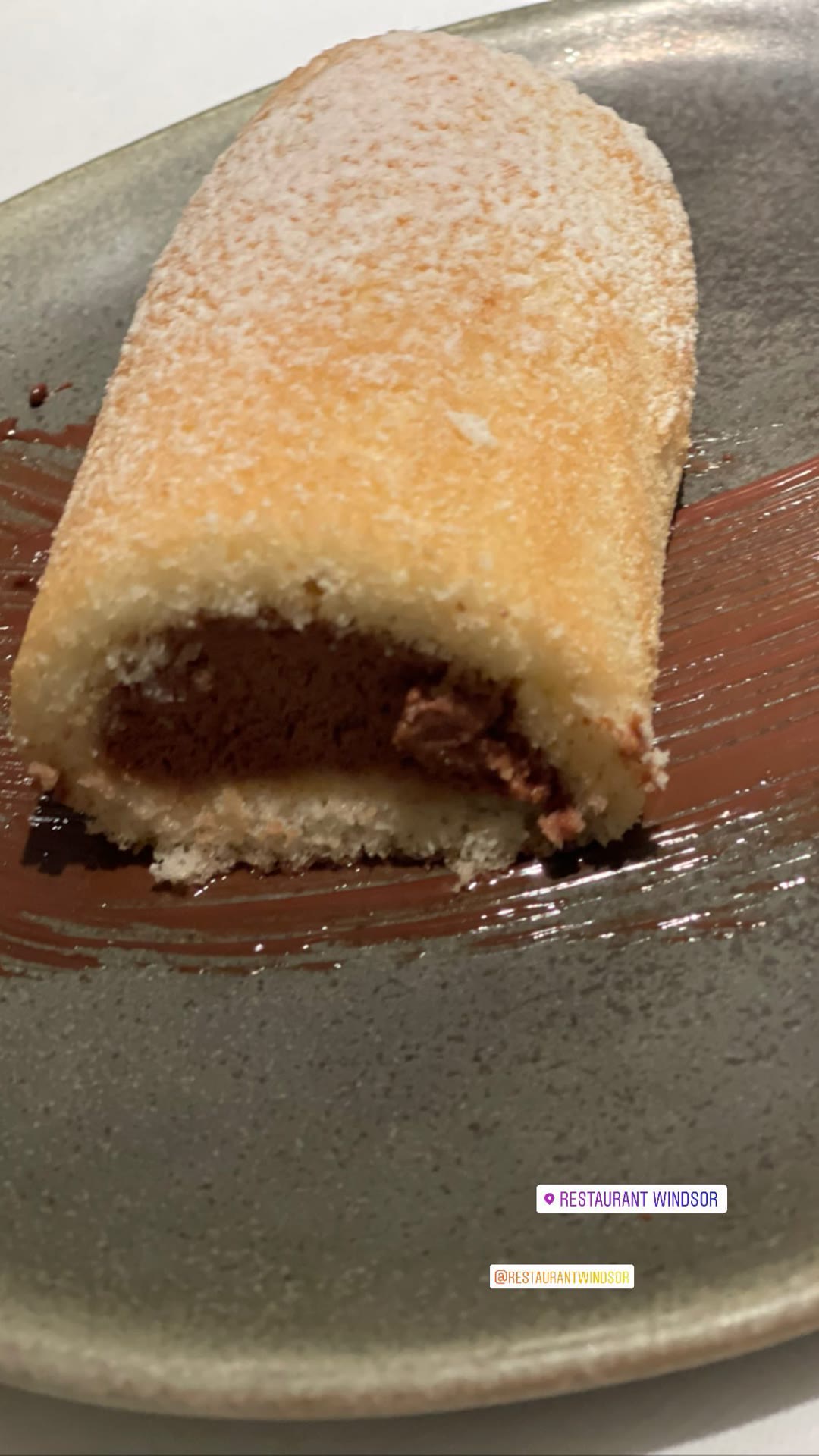 Coconut chocolate dessert at Restaurant Windsor, Barcelona