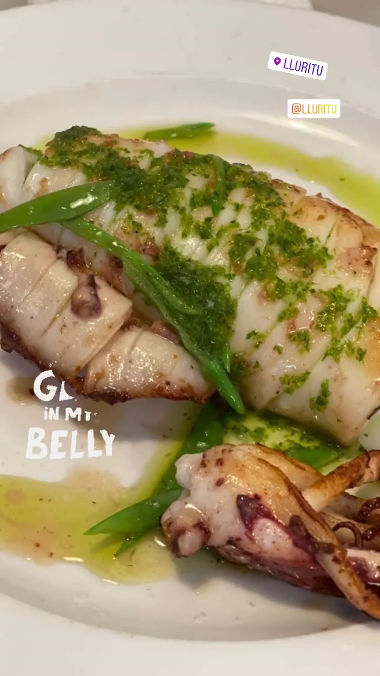 Grilled squid at Lluritu, Barcelona