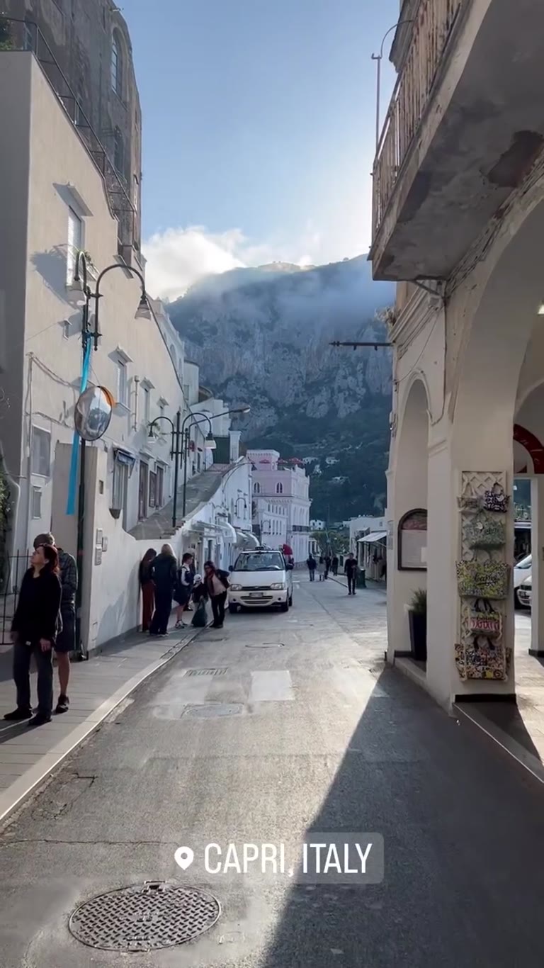 Walking the streets of Capri