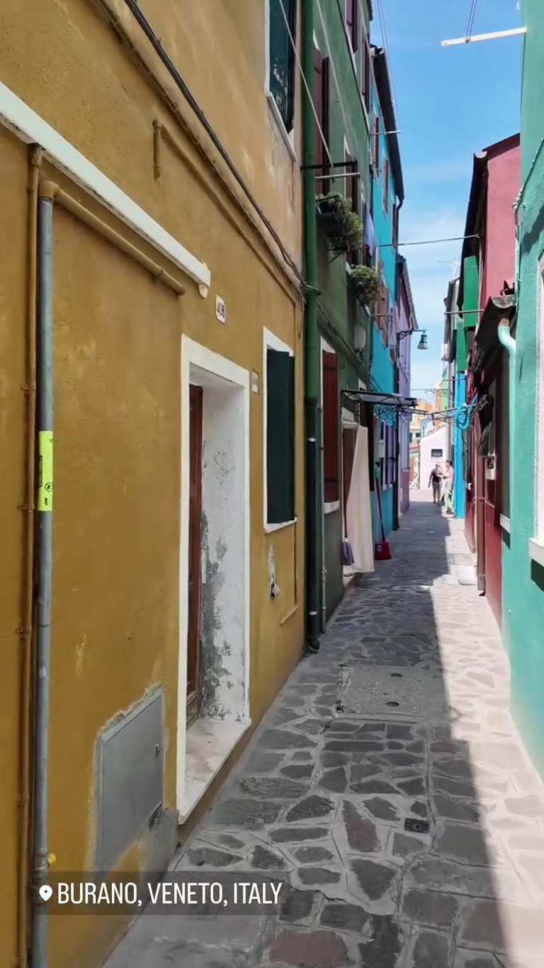 הסמטאות הצבעוניות של Burano