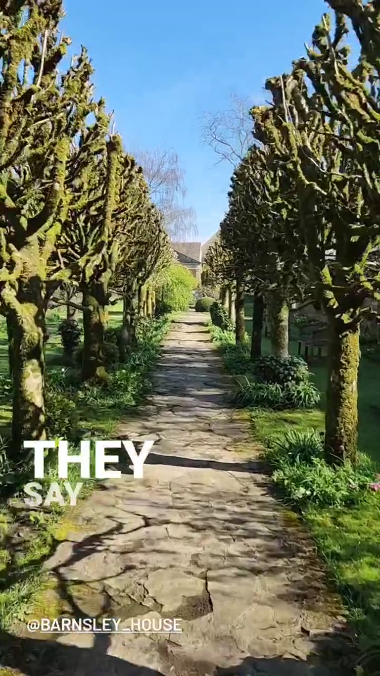 גני Barnsley House באביב, הקוטסוולדס
