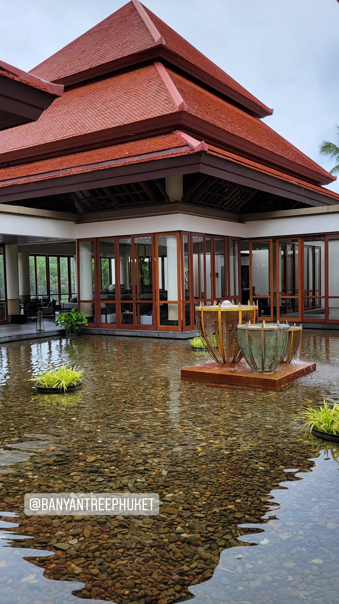 Banyan Tree Phuket – הלובי והבריכה הדקורטיבית
