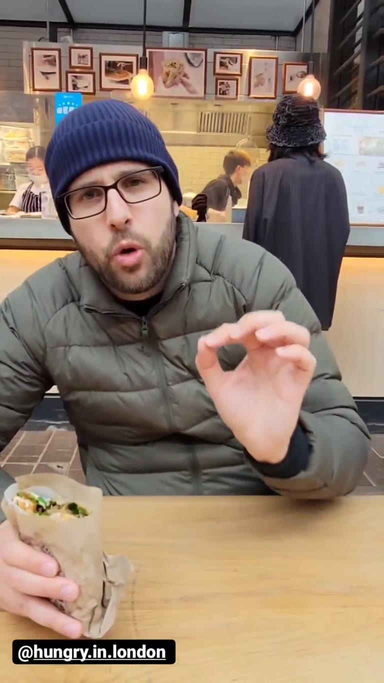 קרפ במילוי קריספי מטוגן בלונדון עם @hungry.in.london
