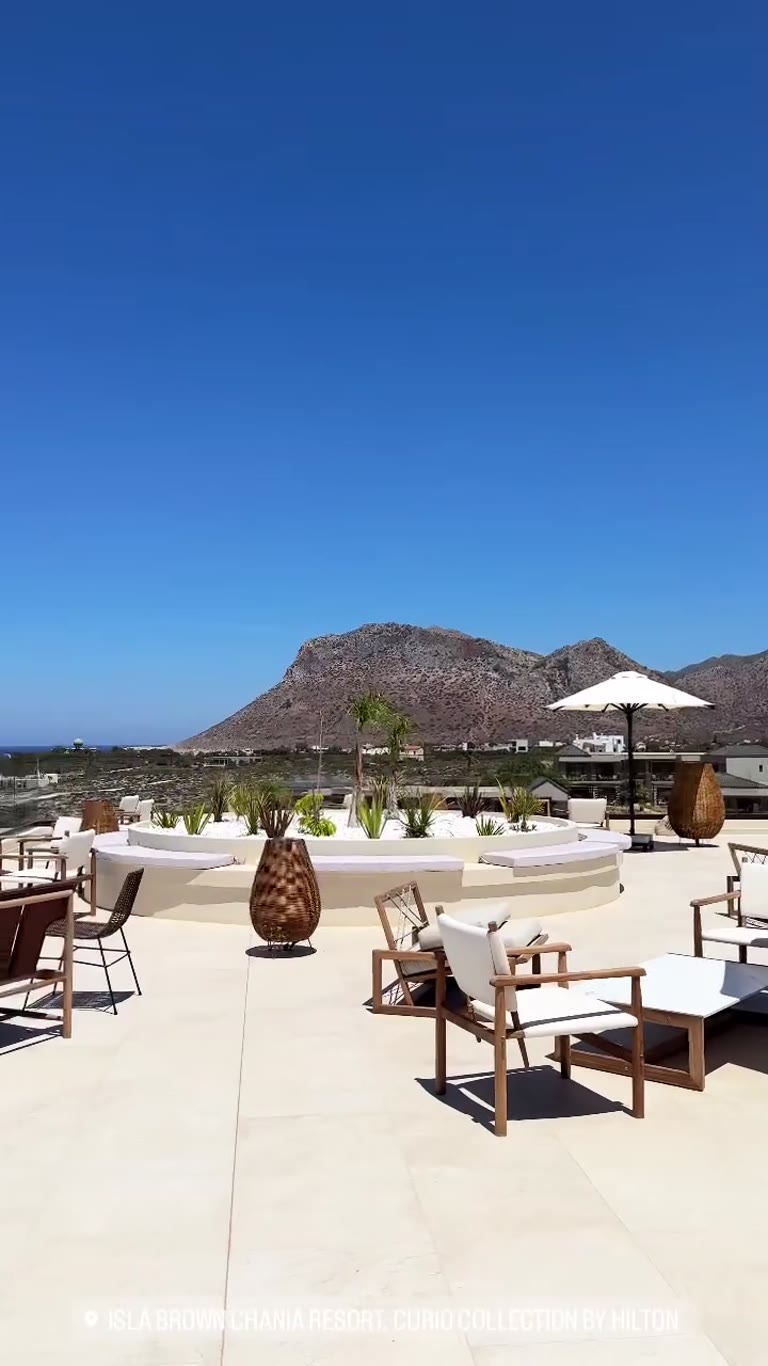 Aulūs Chania Resort בסטאברוס, כרתים