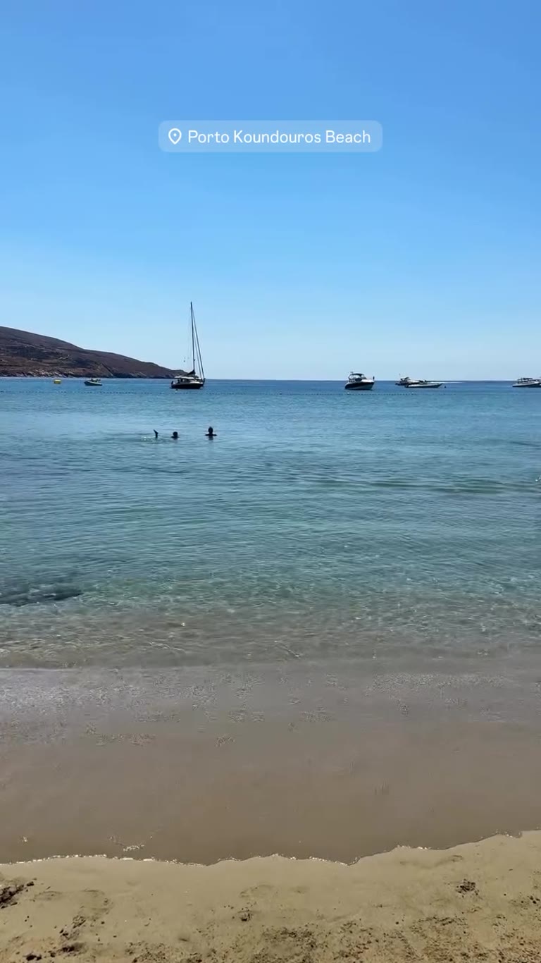 Porto Koundouros Beach, Kea