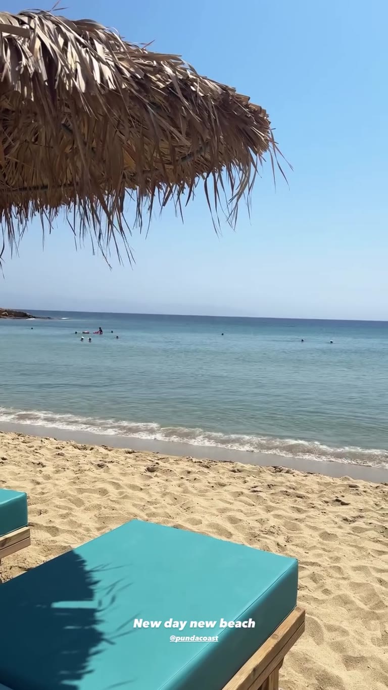 יום חדש, חוף חדש ב-Punda Coast בפארוס